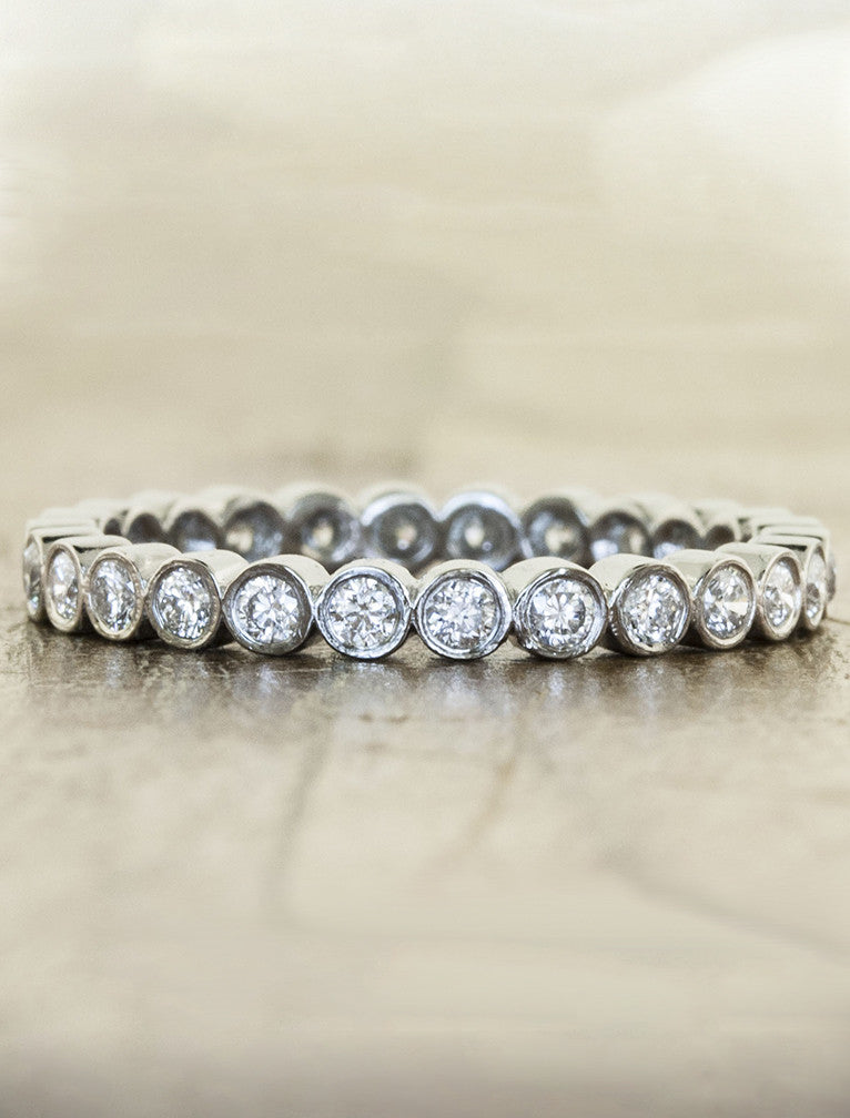 Cara: Round Diamond Eternity Band | Ken ...